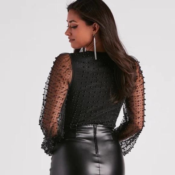 Windsor Luxe Be A Lady Faux Pearl Bodysuit - Picture 4 of 4